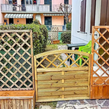 Appartamento Amazing With Garden *
